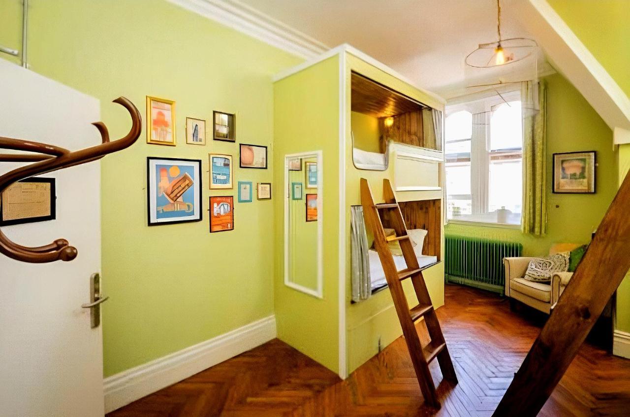 Mrs Potts Hostel Κάρντιφ Εξωτερικό φωτογραφία
