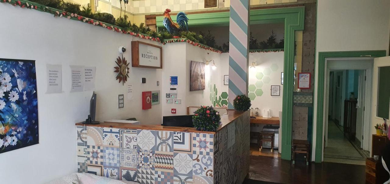 Mrs Potts Hostel Κάρντιφ Εξωτερικό φωτογραφία