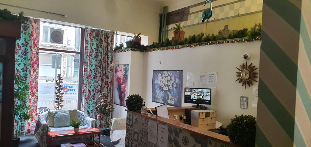 Mrs Potts Hostel Κάρντιφ Εξωτερικό φωτογραφία