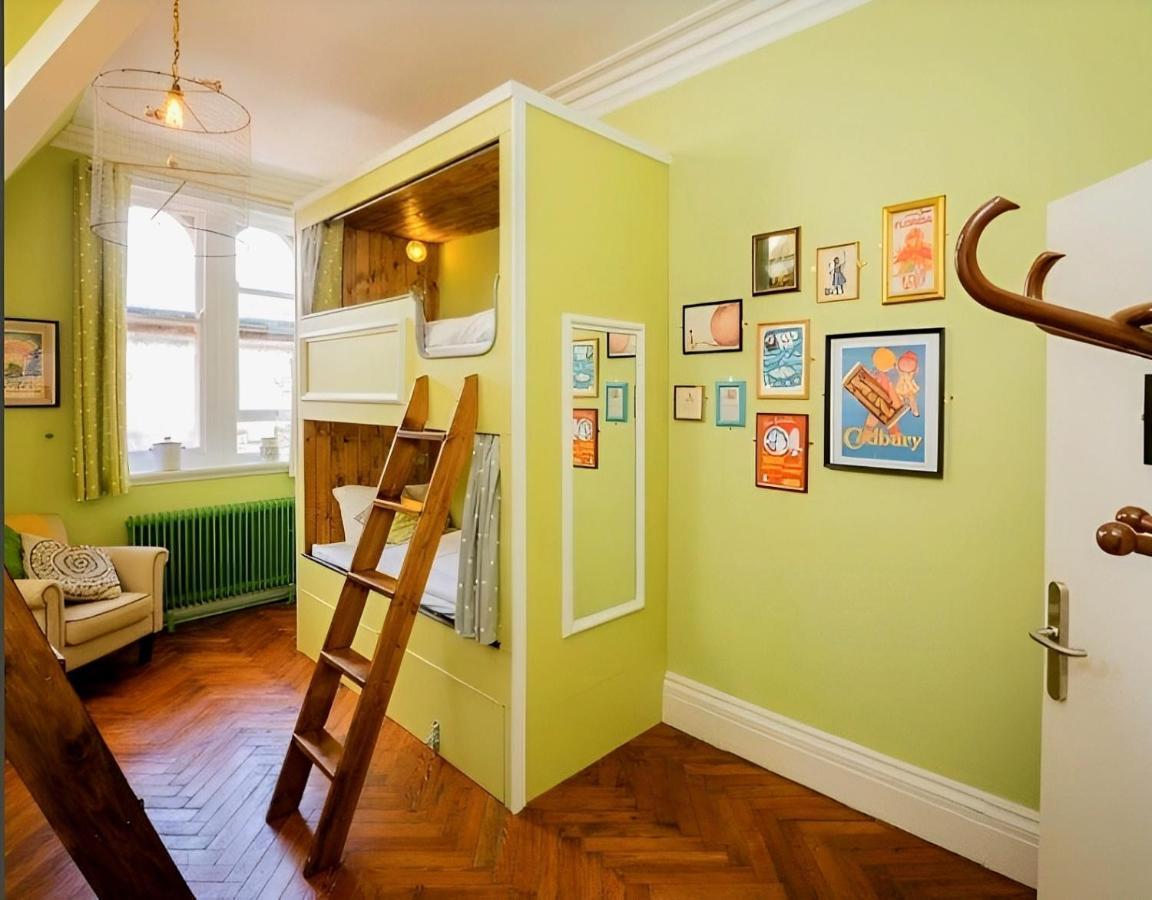 Mrs Potts Hostel Κάρντιφ Εξωτερικό φωτογραφία