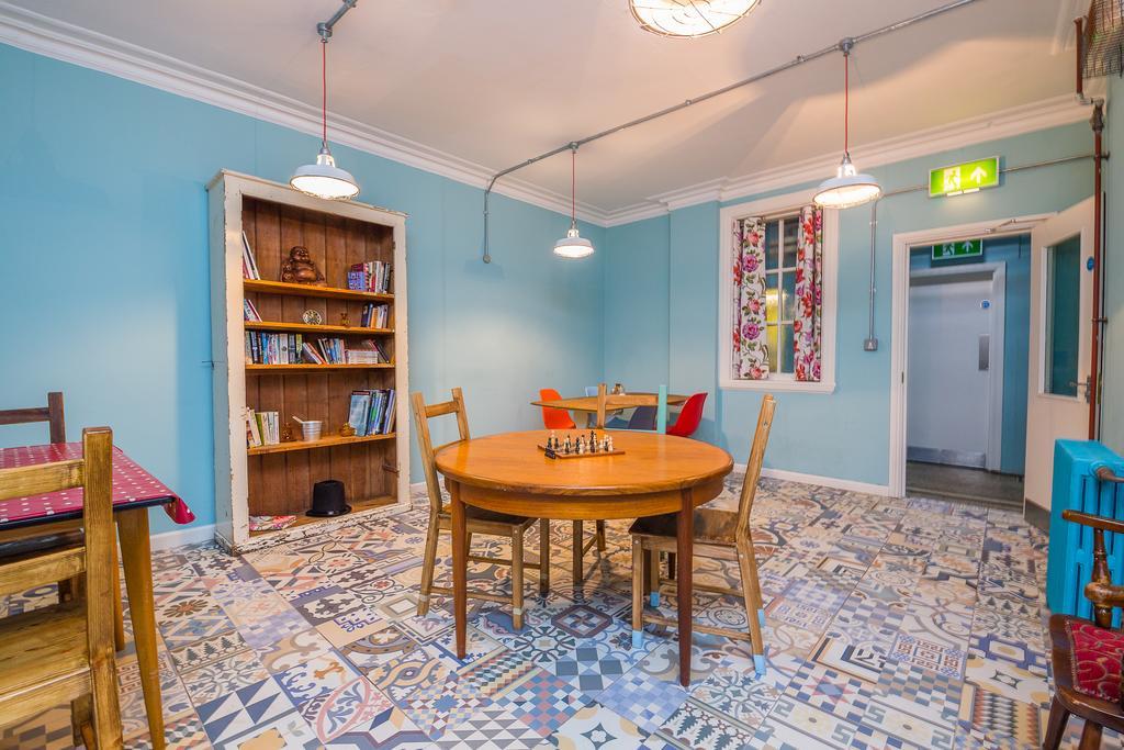 Mrs Potts Hostel Κάρντιφ Εξωτερικό φωτογραφία
