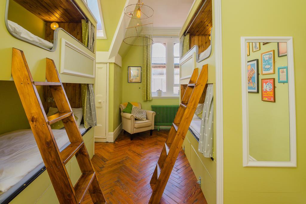 Mrs Potts Hostel Κάρντιφ Εξωτερικό φωτογραφία