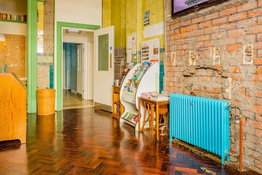 Mrs Potts Hostel Κάρντιφ Εξωτερικό φωτογραφία